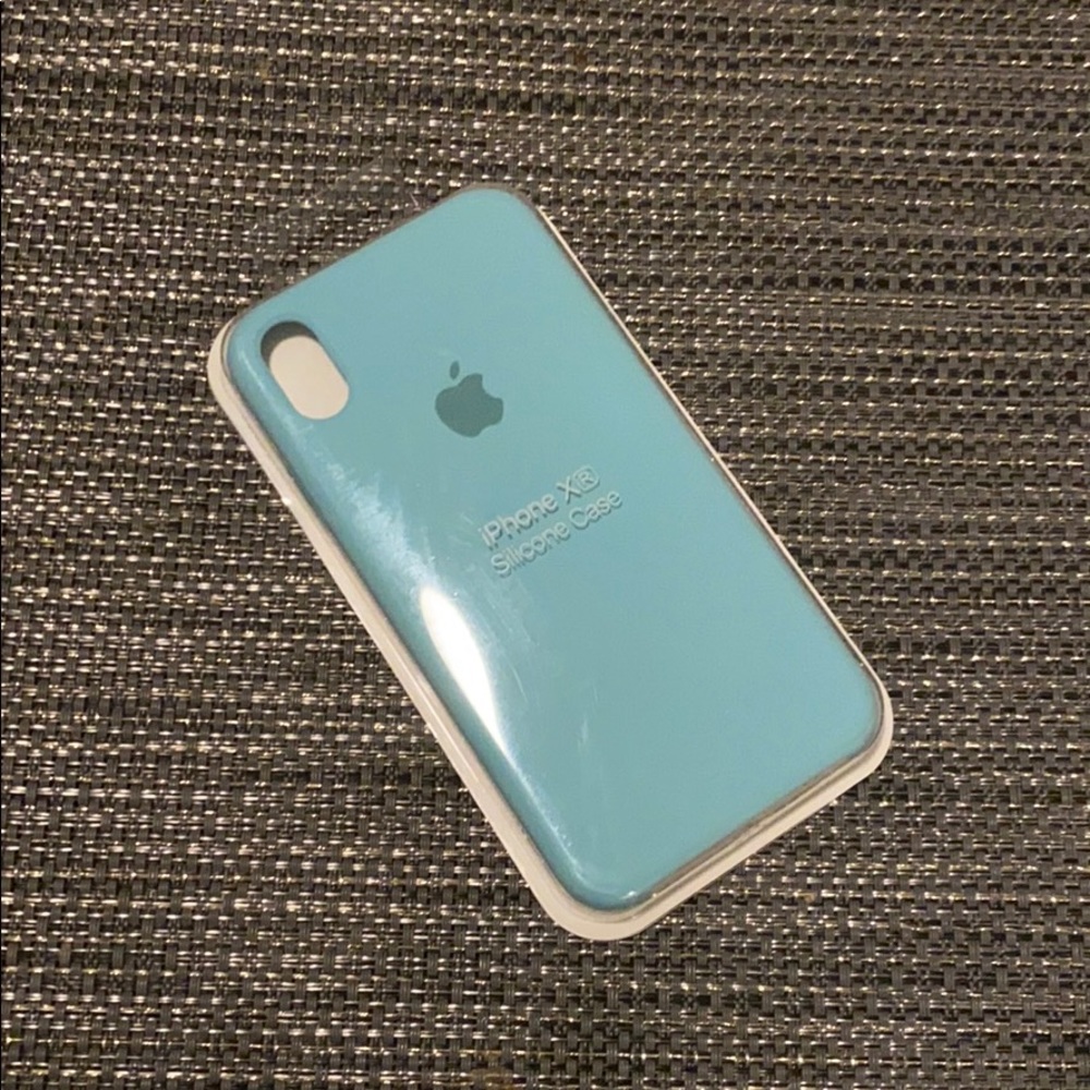 NEW silicone case for iPhone XR Sky Blue - Picture 1 of 1